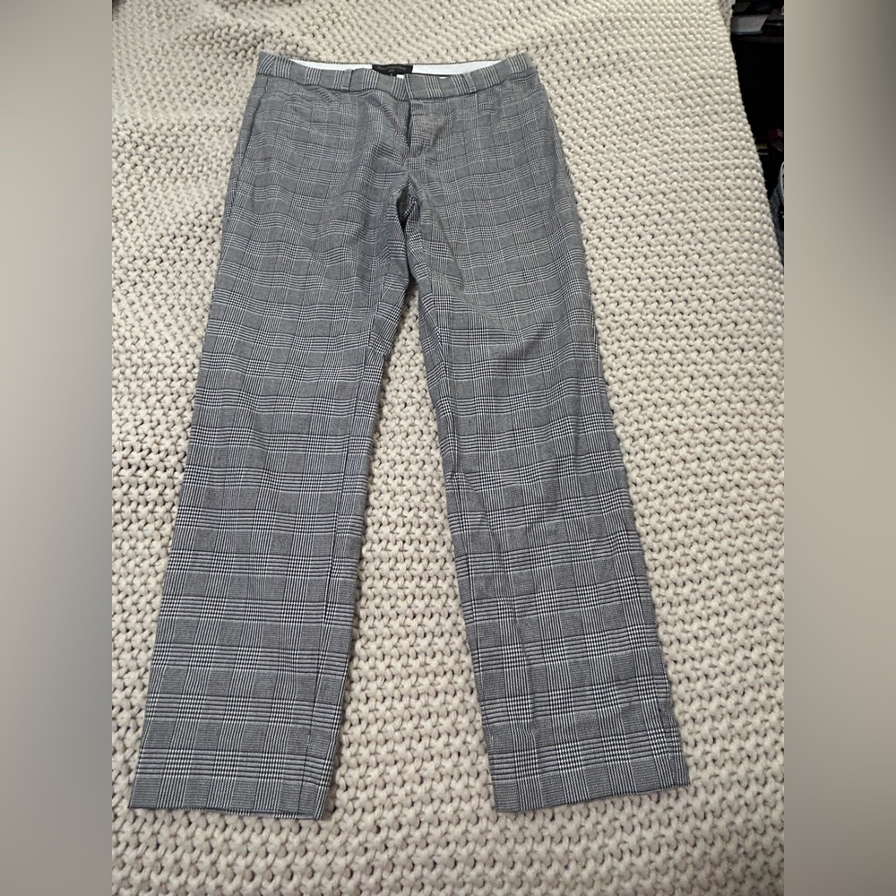 Banana Republic Women’s Black and White Plaid Pants